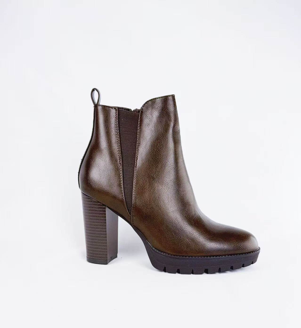 Botines de tacón ancho